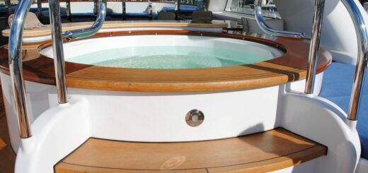 jacuzzi, whirlpool, hot tub, spa, lifestyle, luxury, relax, relaxation, hot, vacation, modern, design, yacht, boat, deck, sundeck, outside, expensive, chic, jacuzzi, jacuzzi, jacuzzi, hot tub, hot tub, hot tub, hot tub, hot tub