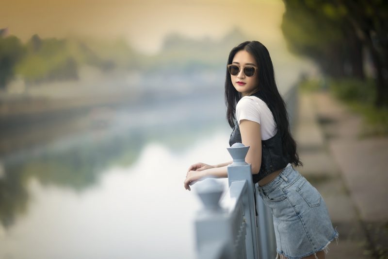Fashion Woman Beautiful Sunglasses - TieuBaoTruong / Pixabay
