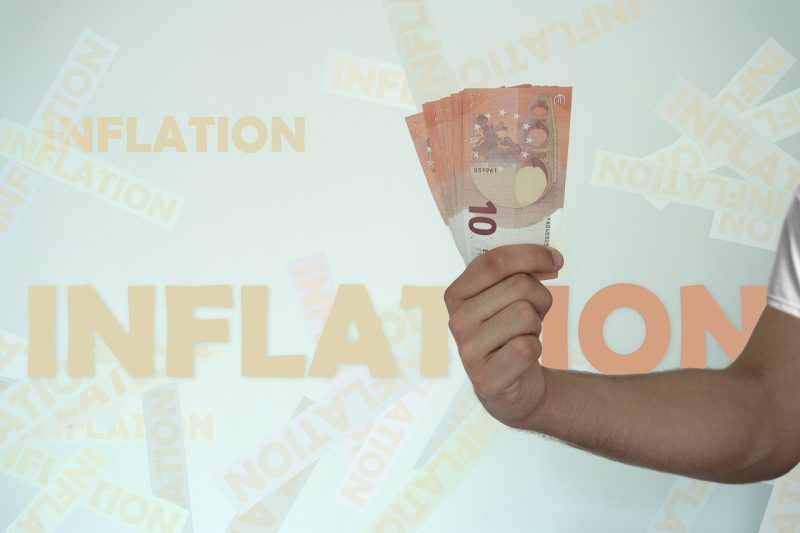 Inflation Money Devaluation  - Alexandra_Koch / Pixabay