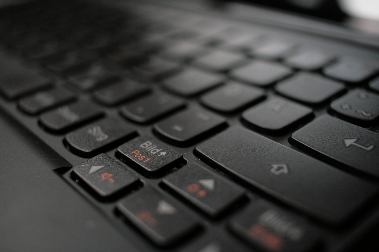 Keyboard Laptop Computer Pc  - Joa70 / Pixabay