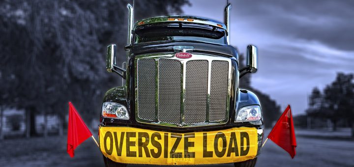 Oversize Load Oversized Load  - royharryman / Pixabay